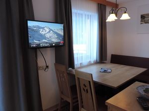 23288381-Ferienwohnung-5-Ischgl-300x225-2