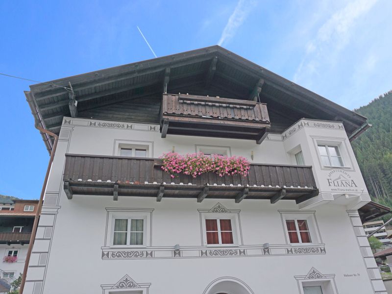 23877557-Ferienwohnung-2-Ischgl-800x600-0