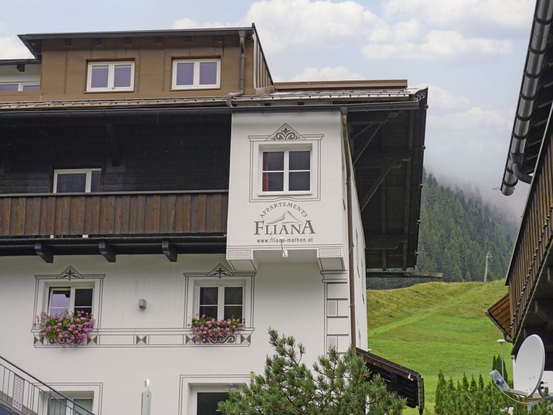 23877557-Ferienwohnung-2-Ischgl-800x600-2