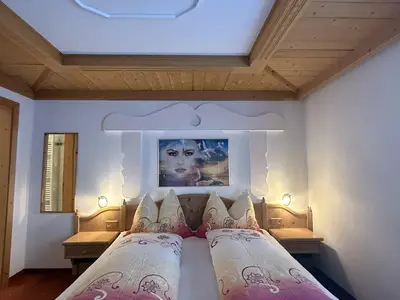 Schlafzimmer1
