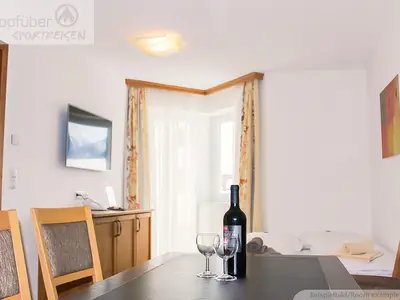 4er Apartment Wohnzimmer_WZ
