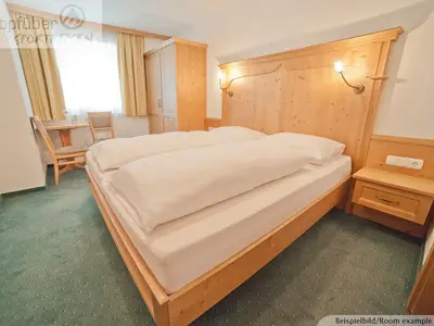 6er Apartment Schlafbereich 1_WZ