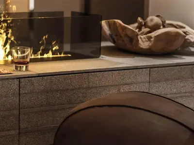 Lounge mit Kamin