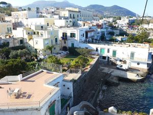 23845618-Ferienwohnung-5-Ischia Ponte-300x225-5