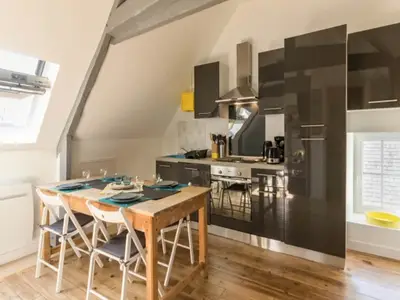 DiningRoom