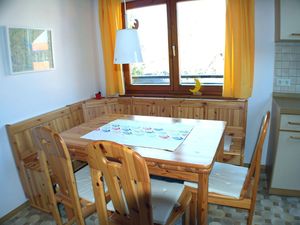 22240047-Ferienwohnung-3-Isny im Allgäu-300x225-4