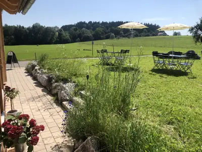 Hofladen mit Panoramaterrasse