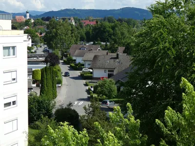 Blick auf Stadt Isny vom Balkon aus