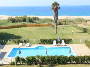 23777785-Ferienwohnung-4-Isola Di Capo Rizzuto-300x225-4