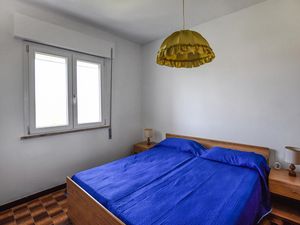 24018463-Ferienwohnung-4-Isola Di Capo Rizzuto-300x225-3