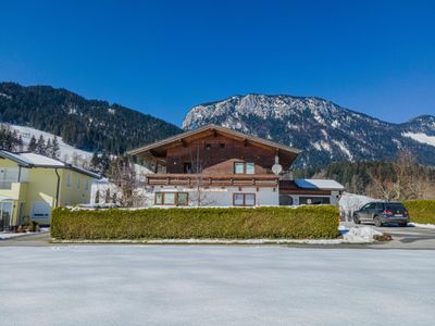 Außenseite Ferienhaus [Winter]