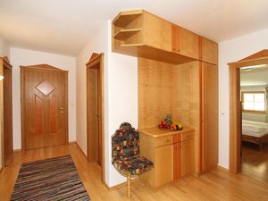 23288603-Ferienwohnung-10-Itter-300x225-2