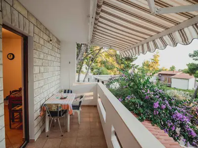 Ferienwohnung für 3 Personen (29 m²) in Ivan Dolac 2/10