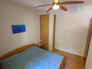 23665707-Ferienwohnung-4-Ivan Dolac-300x225-5