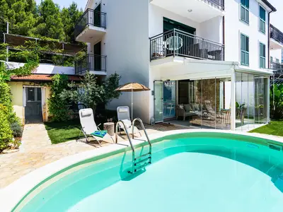 pool