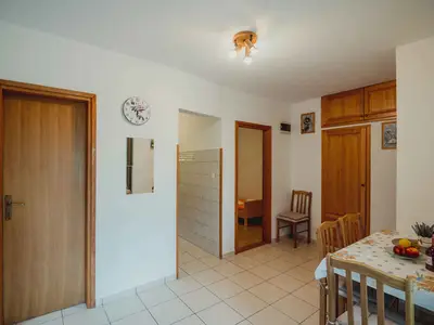 Ferienwohnung für 4 Personen (40 m²) in Ivan Dolac 9/10
