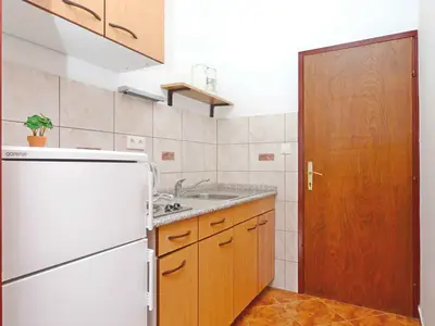 Ferienwohnung für 3 Personen (25 m²) in Ivan Dolac 9/10