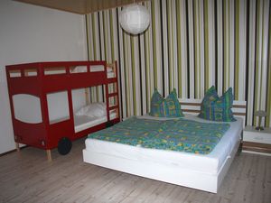 19254310-Ferienwohnung-4-Ivenack-300x225-2