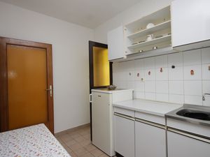 23929914-Ferienwohnung-9-Ičići-300x225-4