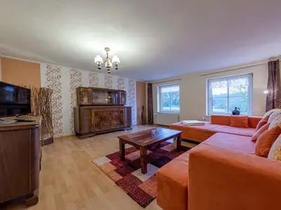 Ferienwohnung Graureiher Blick in den Wohnbereich