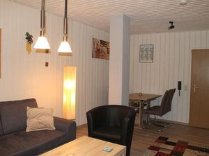 22658879-Ferienwohnung-4-Jade-300x225-3