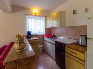 23781178-Ferienwohnung-4-Jadranovo-300x225-4