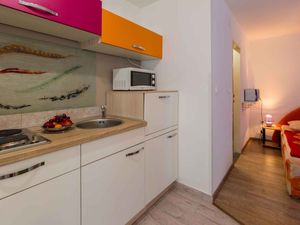 23781468-Ferienwohnung-2-Jadranovo-300x225-5