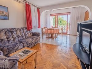 22953475-Ferienwohnung-4-Jadranovo-300x225-5