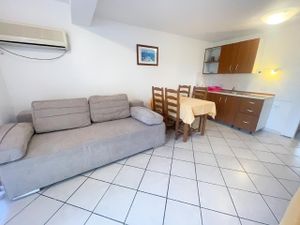 23145033-Ferienwohnung-4-Jadranovo-300x225-4