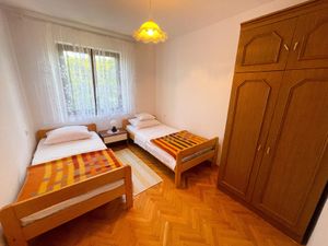 23349947-Ferienwohnung-6-Jadranovo-300x225-3