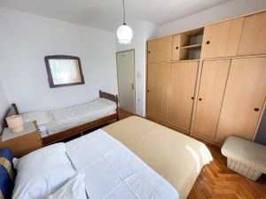 23145075-Ferienwohnung-10-Jadranovo-300x225-4