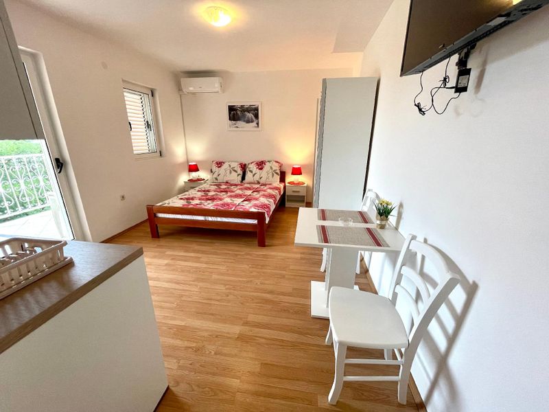 23784052-Ferienwohnung-2-Jadranovo-800x600-2