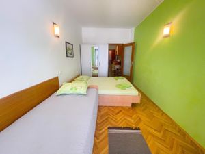 22954777-Ferienwohnung-3-Jadranovo-300x225-4