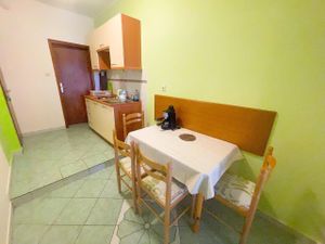 22954777-Ferienwohnung-3-Jadranovo-300x225-5