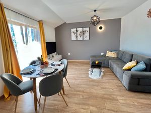 23783998-Ferienwohnung-3-Jadranovo-300x225-3