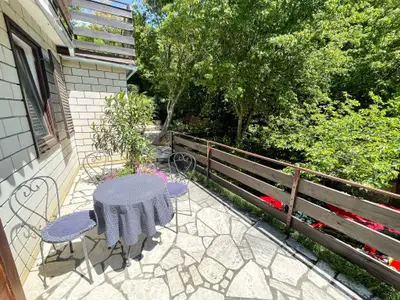 Ferienwohnung für 2 Personen (25 m²) in Jadranovo 1/10
