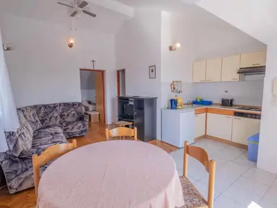 Ferienwohnung für 4 Personen (55 m²) in Jadranovo 10/10