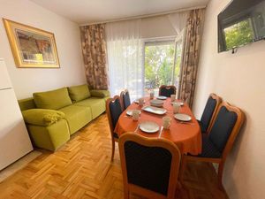 Ferienwohnung für 6 Personen (60 m²) in Jadranovo