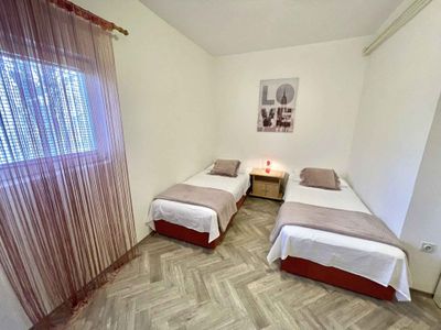 Ferienwohnung für 4 Personen (40 m²) in Jadranovo 9/10