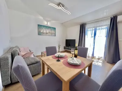 Ferienwohnung für 3 Personen (40 m²) in Jadranovo 10/10