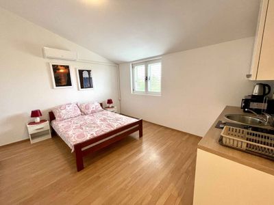 Ferienwohnung für 2 Personen (20 m²) in Jadranovo 8/10