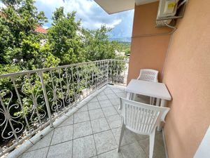 23784049-Ferienwohnung-2-Jadranovo-300x225-0