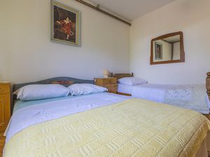 8040608-Ferienwohnung-10-Jadranovo-300x225-5