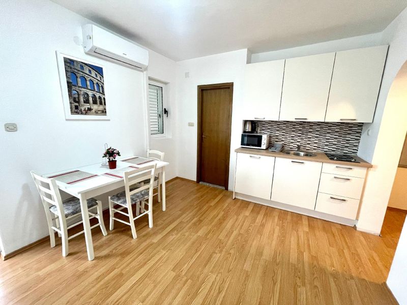 23784055-Ferienwohnung-4-Jadranovo-800x600-2