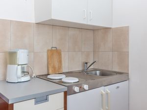 23731267-Ferienwohnung-3-Jadranovo-300x225-5