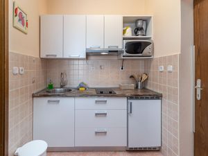 23724763-Ferienwohnung-4-Jadranovo-300x225-3