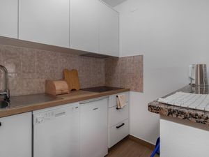 23756149-Ferienwohnung-4-Jadranovo-300x225-3