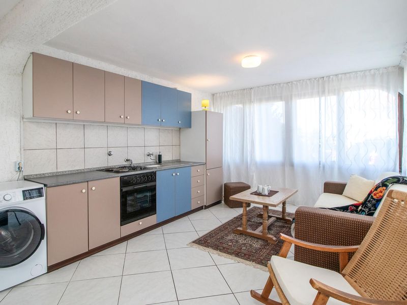 23765008-Ferienwohnung-2-Jadranovo-800x600-2