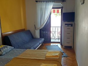 Ferienwohnung für 3 Personen (27 m²) in Jadranovo