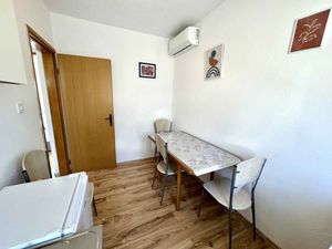 24023661-Ferienwohnung-4-Jadranovo-300x225-5